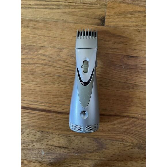 Remington MB-70 Titanium Vacuum Beard and Mustache Trimmer, Rechargeable - Picture 1 of 5